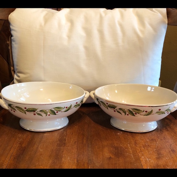 Vintage Other - VTG set telaflora Holiday tureens, handles, holly